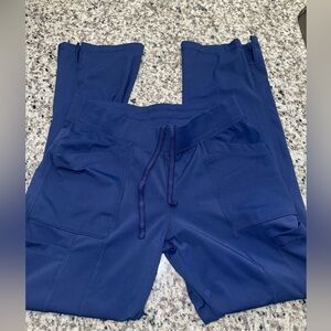 Urbane Impulse Scrubs